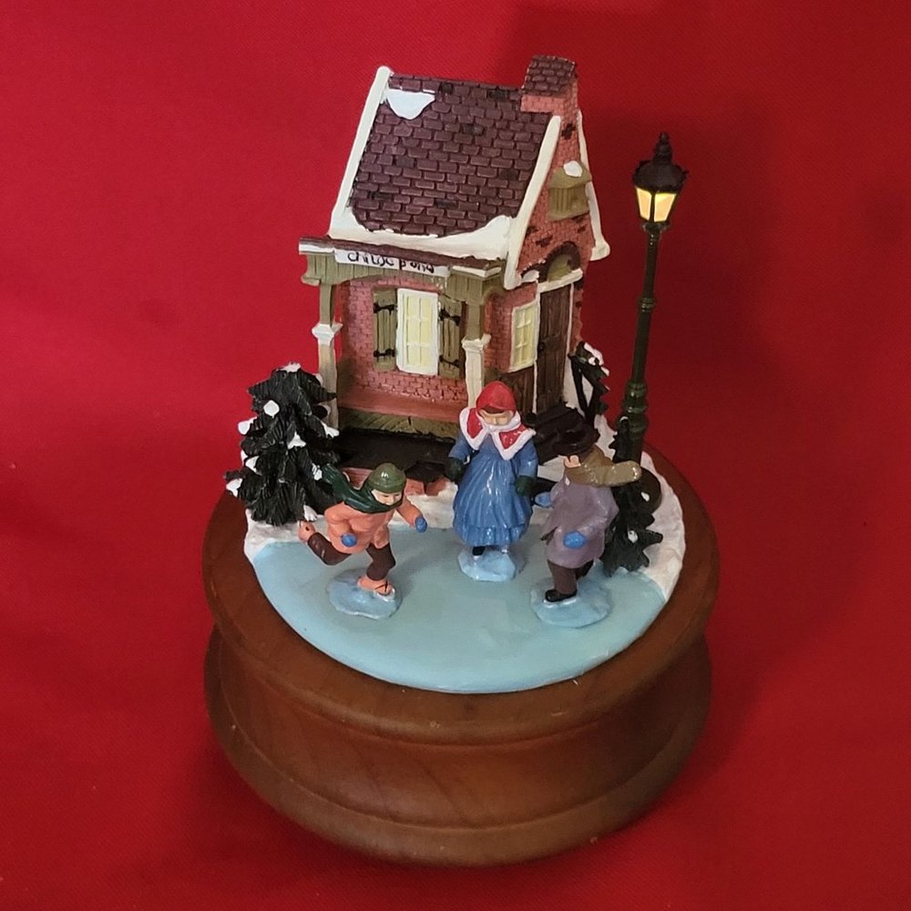 VTG Lighted Heritage Village Childe Pond and Skaters Musical